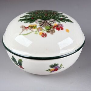 Mikasa Heritage Christmas Story Trinket Dish